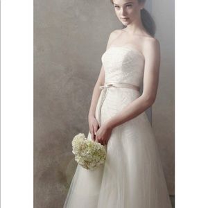 Vera Wang White wedding dress $1200